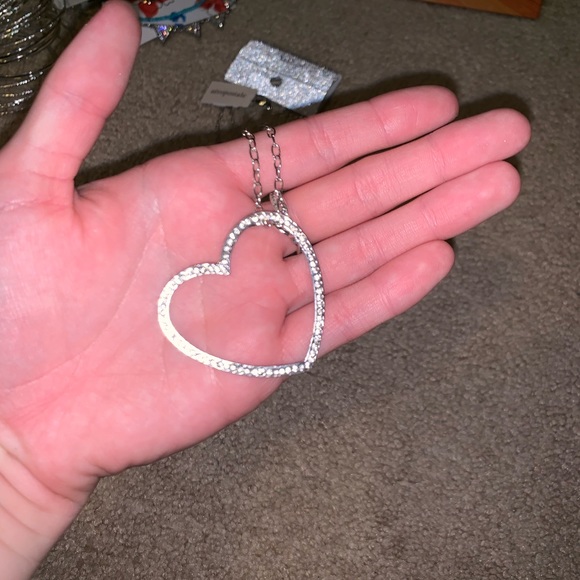 NWT necklace - Picture 2 of 4